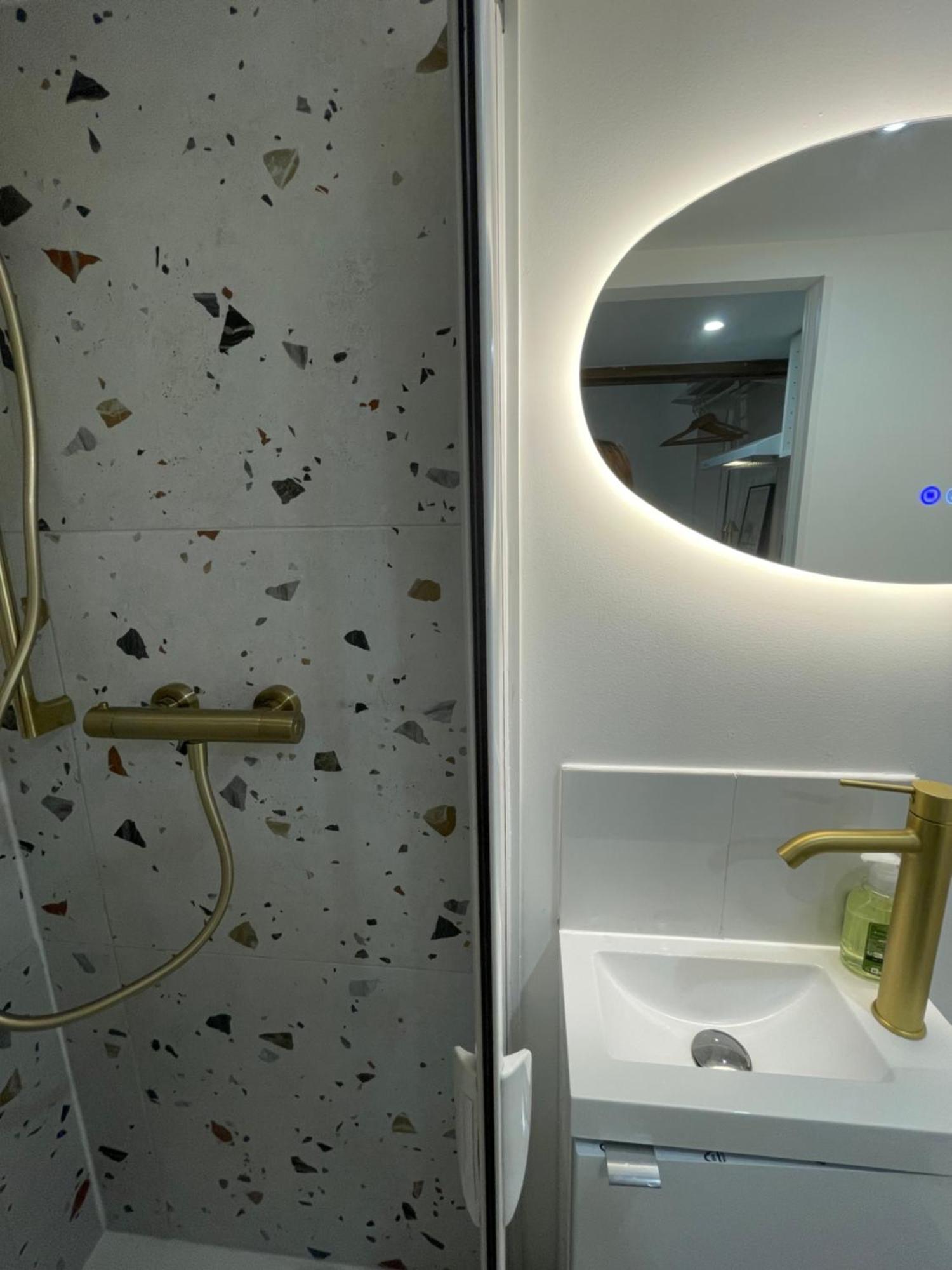 « Le Good Spot » Studio Hypercentre Renove/Wifi/Clim 蒙彼利埃 外观 照片